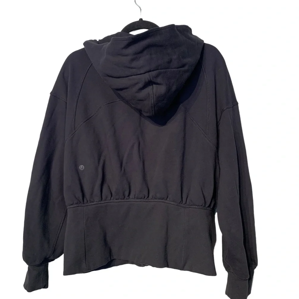 Lululemon Hugged Waist Zip Hoodie Black Cropped Jacket Size 8 - Picture 6 of 16